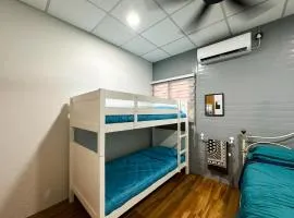 QUDWAHSTAY