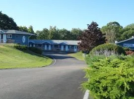Coastal Inn - Kingfisher