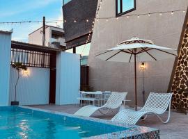 墾丁恆春包棟 l 洛夫特Looft民宿, cazare &icirc;n regim self catering din Orașul vechi Hengchun