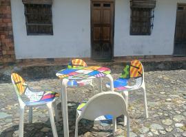 HOSTAL - COLIVING - Cerca MetroCable ARVI, hostel em Guarne