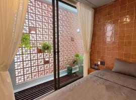 Local Charm Homestay, hotel v destinaci Thôn Trường Giang