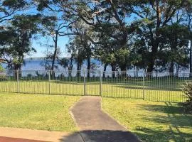 Peaceful Waterfront, wheelchair accessible - Stunning Location for Family Holiday