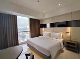 Grand Whiz Hotel Praxis Surabaya, hotel v destinaci Surabaja