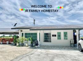 JR Family Homestay, villa in Kota Belud