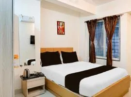 Super Collection O Mundhwa Chowk formerly Opal Suites