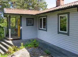 Nice Home In Åkersberga With Wifi