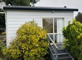 Green Hayes Estate Rentals - Green Hayes Cabin