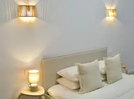 Tzatziki Room 2
