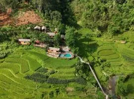Pu Luong Riverside Lodge