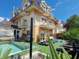 Napsugár Apartmanház