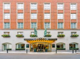 Brooks Hotel