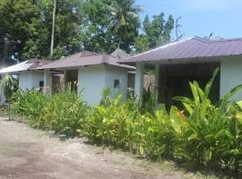 BAY DE EMMANUEL Room Rental