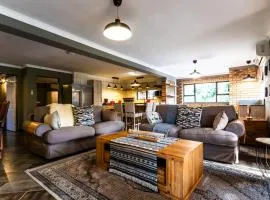 Hornbill Family Suites