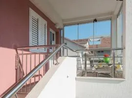 Modern Seaside Apartment with Balcony - Erika,Donja Lastva