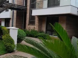Nestora Luxe Villa - Karen