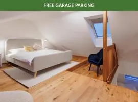 2 rooms apartment with terrace and FREE parking near metro