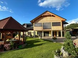 Urlaub am Bauernhof Familie Rößler vlg. Spor