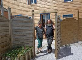 chambre pour 3, готель у місті Osmanville