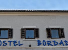 크랄례비차에 위치한 호스텔 Hostel Bordada