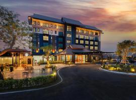 The Horizon Groove Hotel, hotel com estacionamento em Ban Khlong