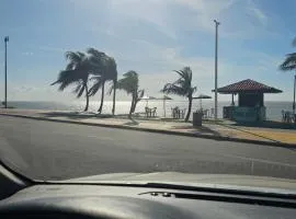 Praias e centro histórico