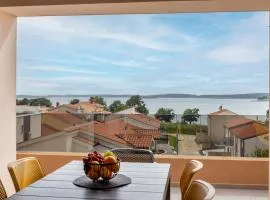 Osvit Deluxe Seaside Apartment
