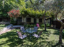 El Castañar de Ceubia, hotel in Arenas de San Pedro