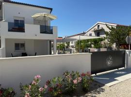 Apartman Luna Sabunike, hotel v destinaci Privlaka