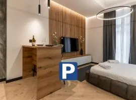 Silver Luxury Suites
