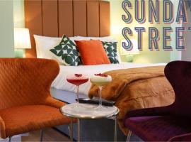 Sunday Street Boutique, homestay in Drogheda