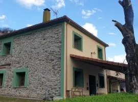 Casa Rural La Pumarada de Limés