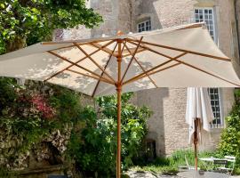 Le Cocand – hotel w mieście Autun