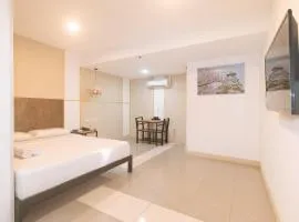 Maine Residences Tramo near NAIA Terminal, hotel near Ninoy Aquino International Airport - MNL, Manila