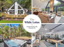 Luxury Hot Tub Sauna Game Room Dog Friendly, ξενοδοχείο σε Albrightsville