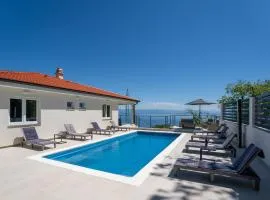 Villa Villa Aria by Interhome