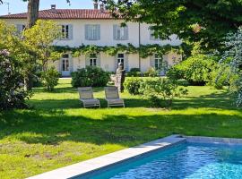 Dandelion Como Suites & Park