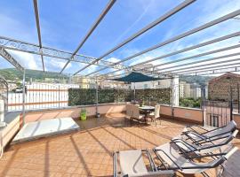 Starview Apartment - Comfy Apt by the center