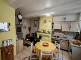 L'arras Square maison au calme avec deux chambres