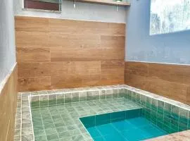 Flat com Jacuzzi - Cantinho do Lago 2