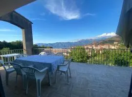 Spacieuse villa avec vue exceptionnelle