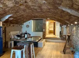 Suíte Sant Sebastià con jacuzzi, sauna y jardín