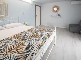 GUEST HOUSE RHEA / КЪЩА ЗА ГОСТИ РЕЯ