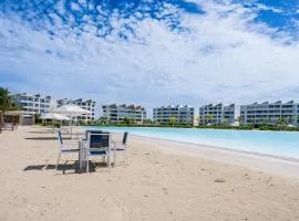 Beachfront Condo with Hot Tub