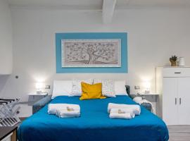 Acquaviva Apartment - Intra - Verbania - AC e WiFi, hotel i Intra
