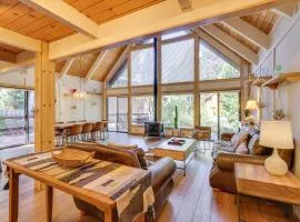 2 Mi to Skylandia Beach Tahoe City Home with Deck