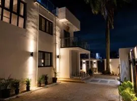 Couples Suites at Ocean Park Beach Club