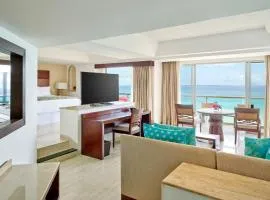 Grand Fiesta Americana Coral Beach Cancun - All Inclusive