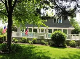 404 Fourth - 1St Fl - 4Br With A Pool!