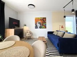 Marina Deluxe II - widok na jezioro z każdego z 3 pokoi, 70 m2, Netflix
