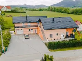 Apartments and rooms with parking space Vranovaca, Plitvice - 17461